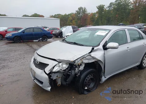 2010 Toyota Corolla Le z USA, uszkodzony, nr VIN 2T1BU4EE1AC263713